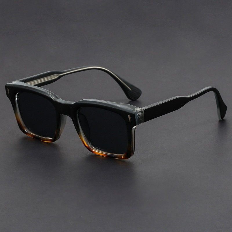 Amalfi Elegant Sunglasses